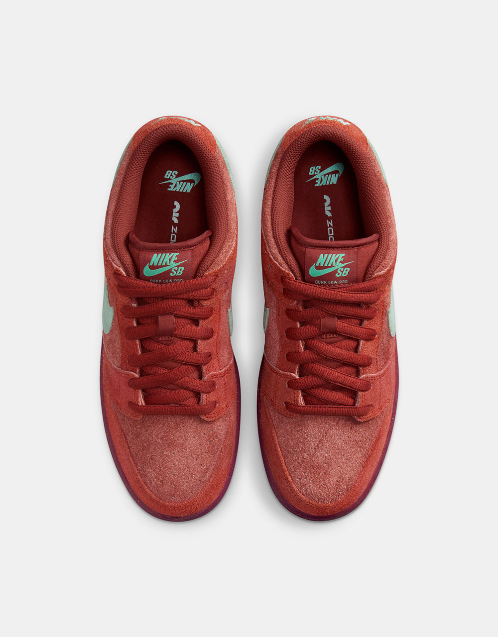 Nike SB Dunk Low Pro Premium - Mystic Red/Emerald Rise-Rugged Orange-Rosewood-Mystic Red