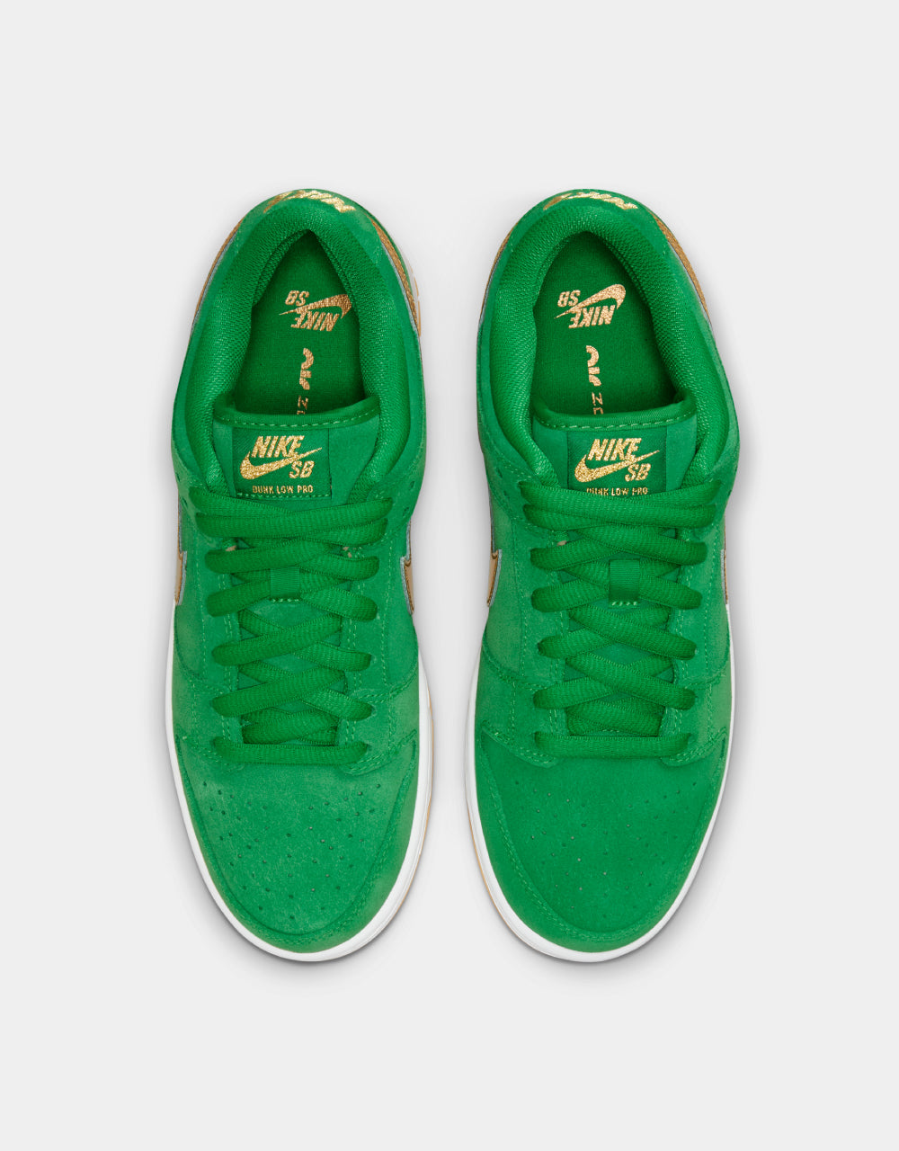 Nike SB 'Lucky' Dunk Low Pro Skate Shoes