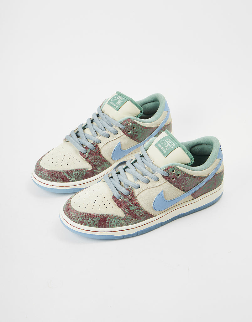 Nike SB 'Crenshaw Skate Club' Dunk Low QS Skate Shoes - Sail/Light