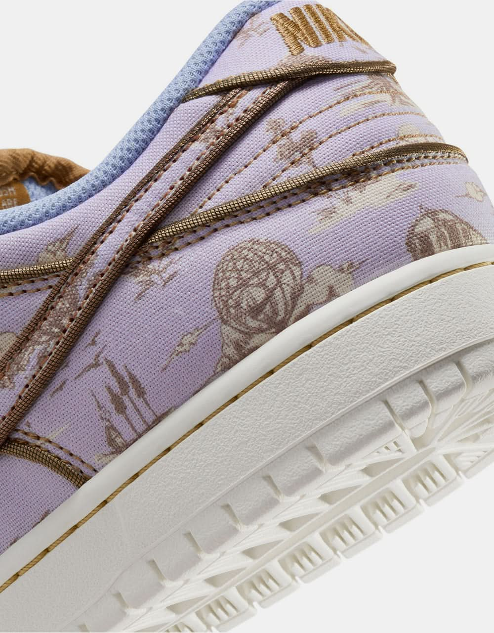 Nike SB 'City of Style' Dunk Low Pro Premium Skate Shoes - Football Grey/Coconut Milk-Khaki-Flt Gold-Sail-Dragon Red