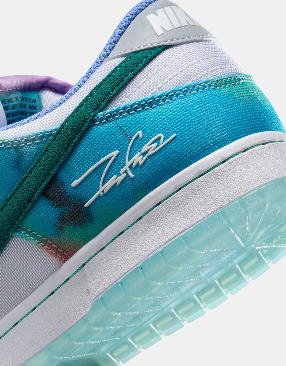 Nike SB 'Futura' Dunk Low OG QS Skate Shoes Bleached Aqua/Geode