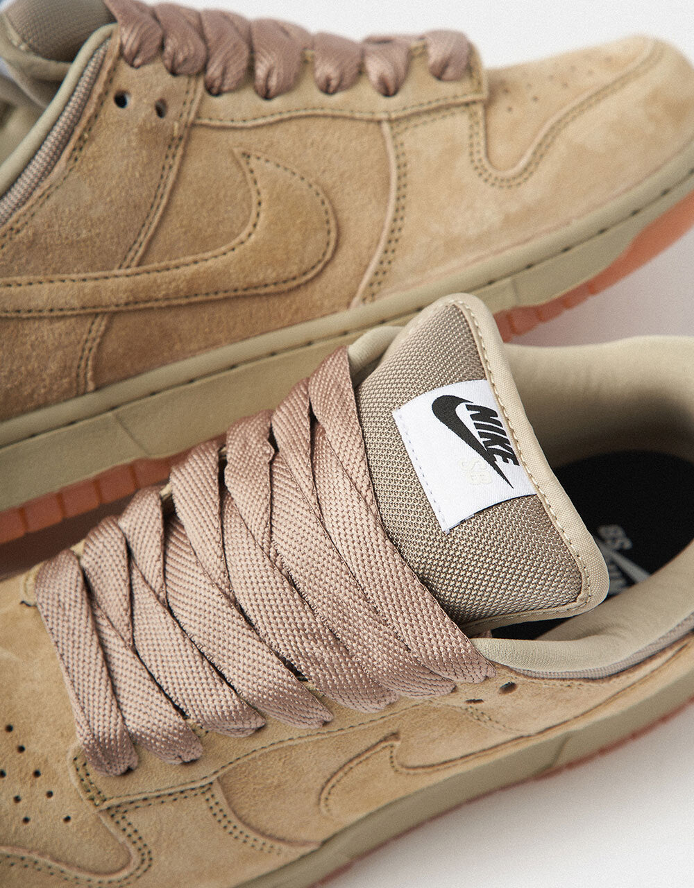 Nike SB Dunk Low Pro B Skate Shoes - Parachute Beige/Parachute Beige