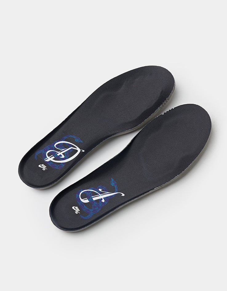 Nike SB 'Dashawn Jordan' Dunk Low Pro Skate Shoes - String/Black-Bright Spruce-Fierce Purple