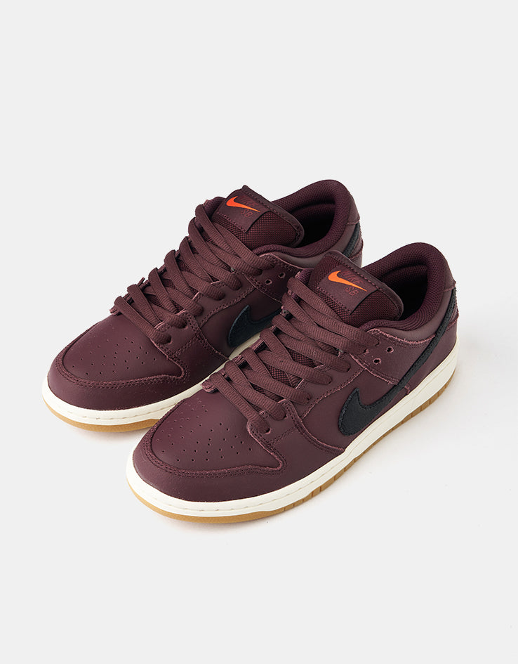 Nike SB 'Orange Label' Dunk Low Pro ISO Skate Shoes - Burgundy Crush/Black-Mystic Dates-Sail