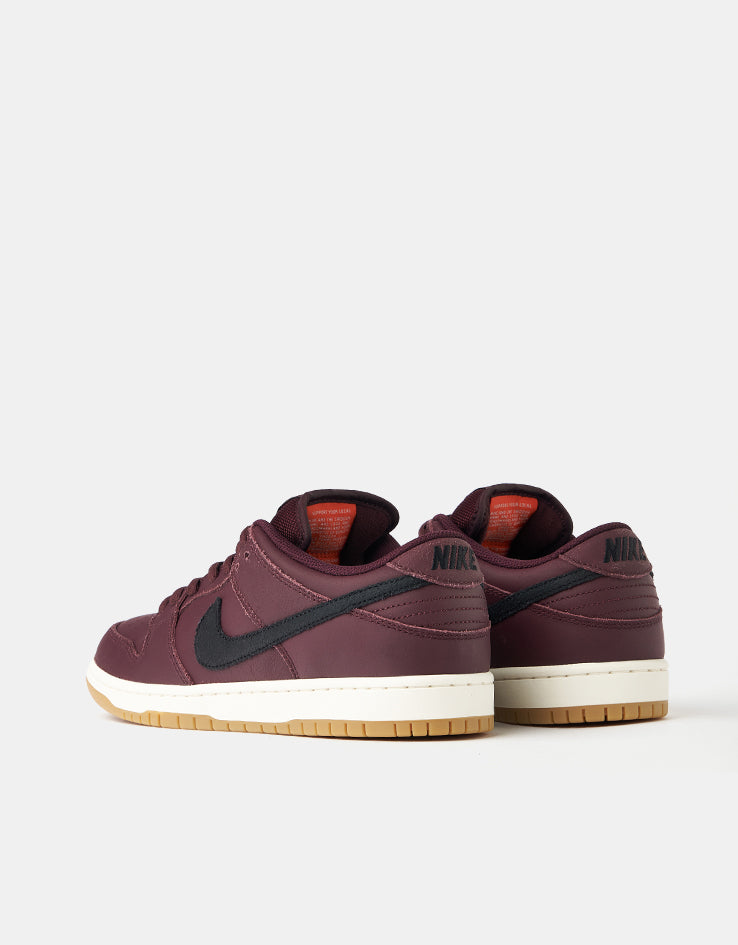 Nike SB 'Orange Label' Dunk Low Pro ISO Skate Shoes - Burgundy Crush/Black-Mystic Dates-Sail