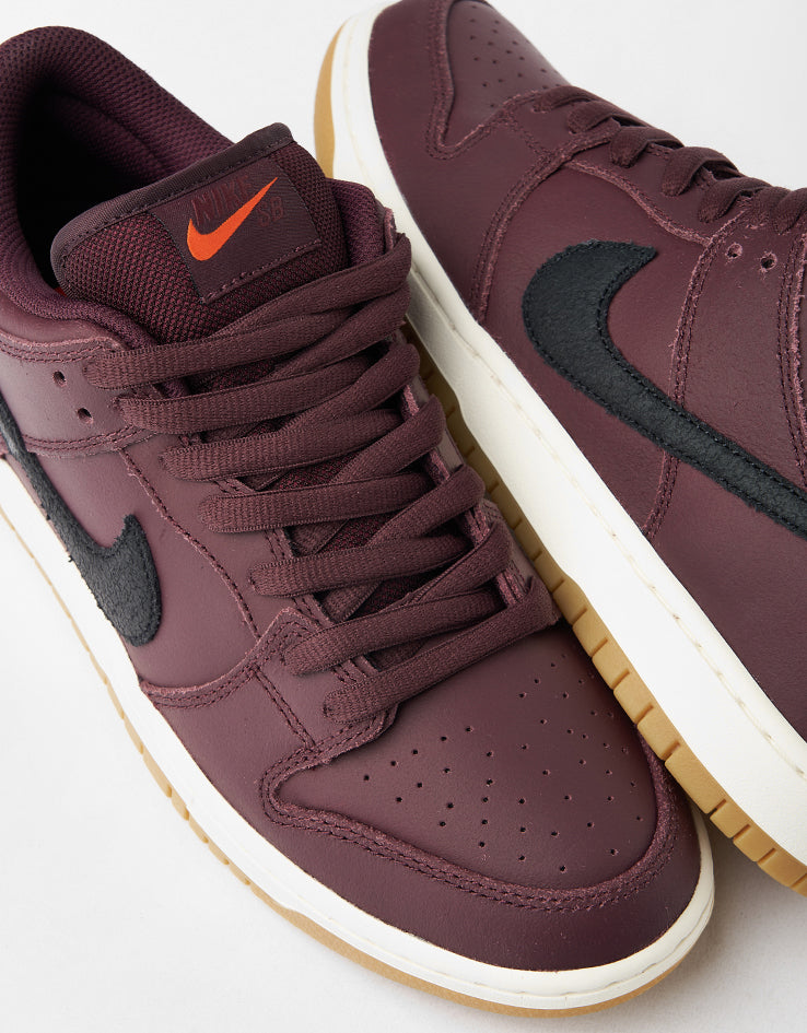 Nike SB 'Orange Label' Dunk Low Pro ISO Skate Shoes - Burgundy Crush/Black-Mystic Dates-Sail