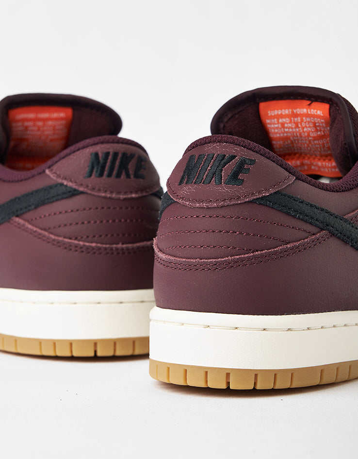 Nike SB 'Orange Label' Dunk Low Pro ISO Skate Shoes - Burgundy Crush/Black-Mystic Dates-Sail