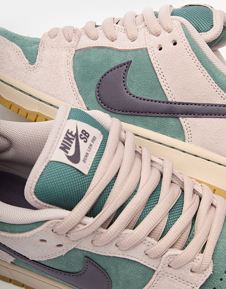 Nike SB Dunk Low Pro Skate Shoes - Mineral Slate/Dark Raisin/Particle Rose
