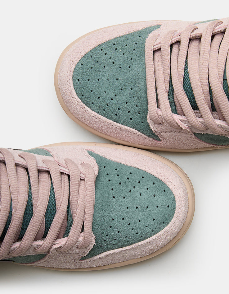 Nike SB Dunk Low Pro Skate Shoes - Mineral Slate/Dark Raisin/Particle Rose