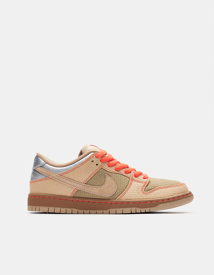 Nike SB 'Som Tum' Dunk Low Pro Skate Shoes - Canvas/Vachetta Tan-Parachute Beige