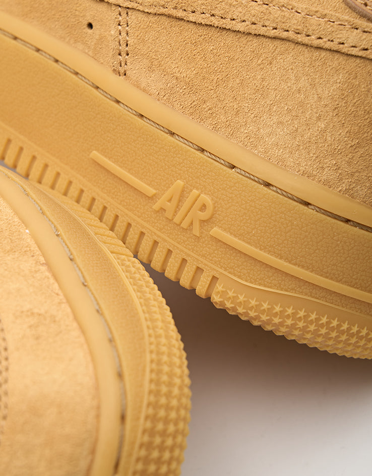 Nike SB Air Force 1  Skate Shoes - Flax/Flax-Black-Gum Light Brown