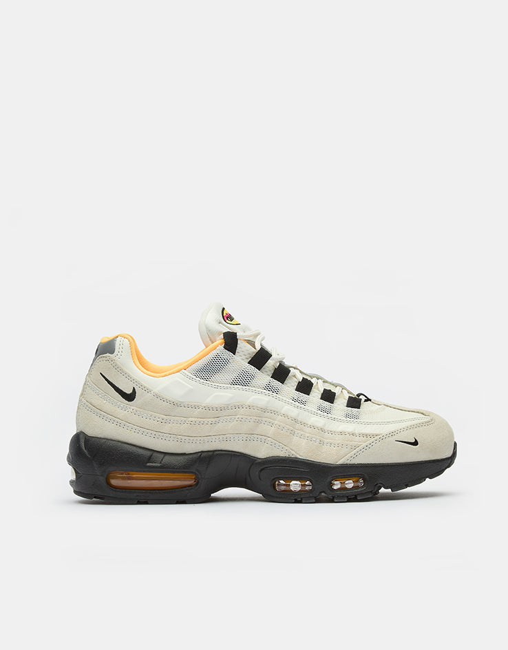 Nike SB Air Max 95 WC Skate Shoes - Sail/Black-Laser Orange