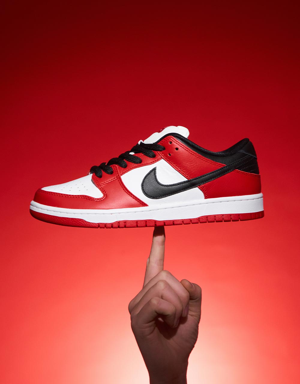 Chicago Black And Red Sb Dunks Nike SB