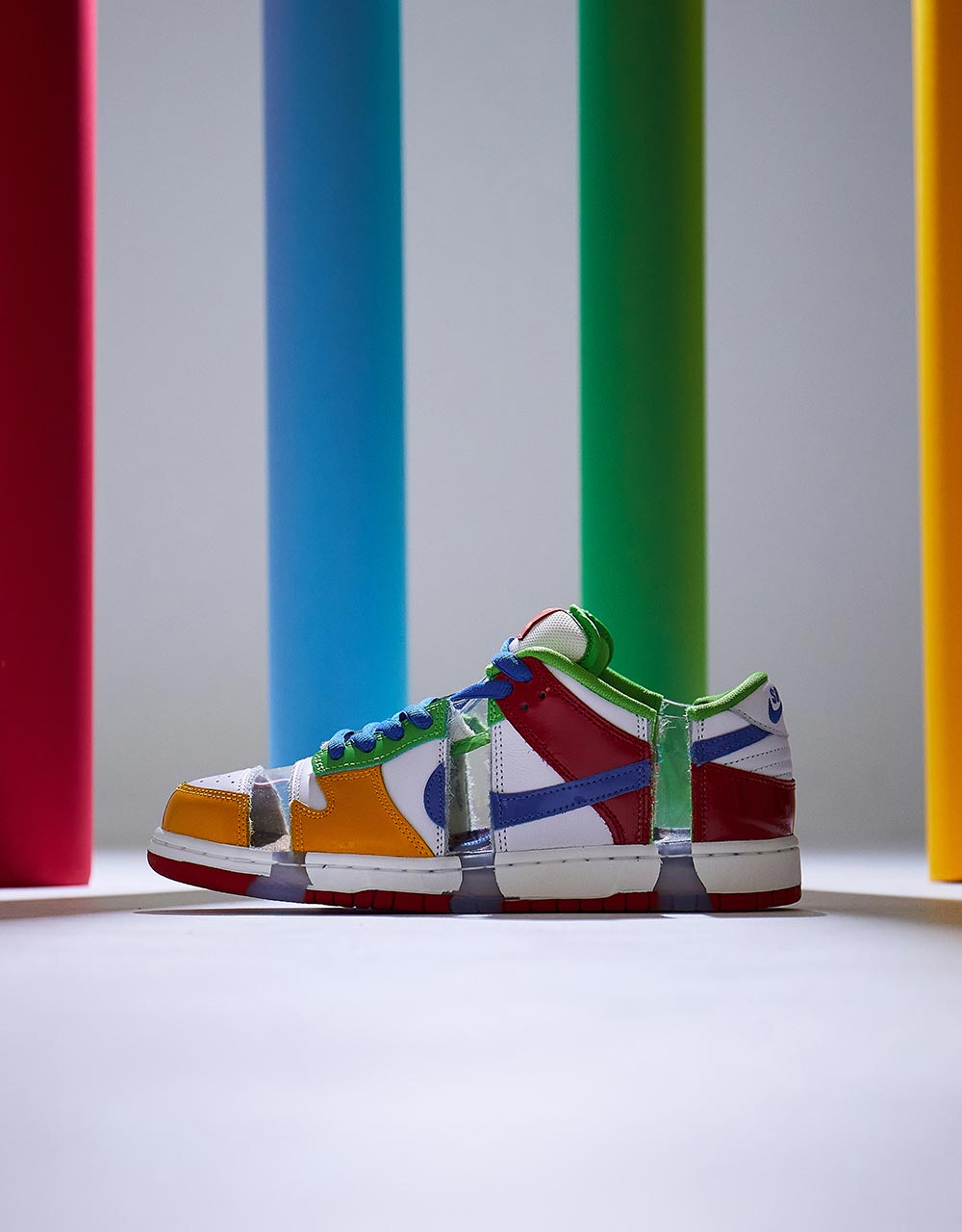 Nike SB 'Sandy' Dunk Low OG QS White/Hyper Royal-Mean Green