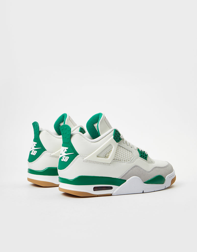 Nike SB x Air Jordan 4 Shoes - Sail / White - Pine Green - Neutral