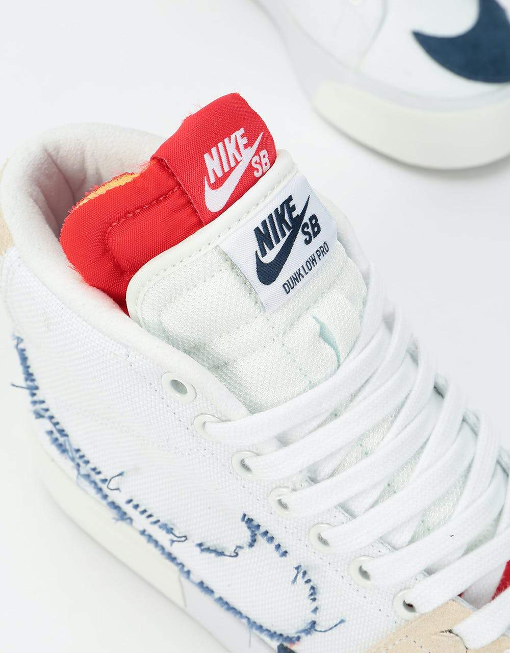 Nike SB Zoom Blazer Mid Edge Skate Shoes - White/Midnight Navy