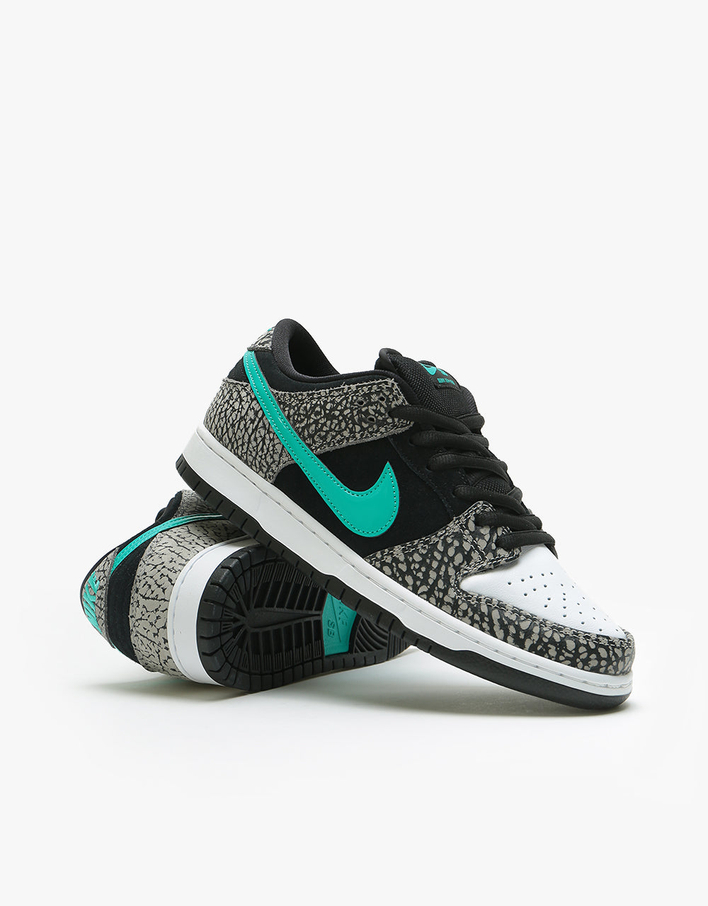 Nike SB 'atmos' Dunk Low Pro - Medium Grey/Clear Jade-Black-White