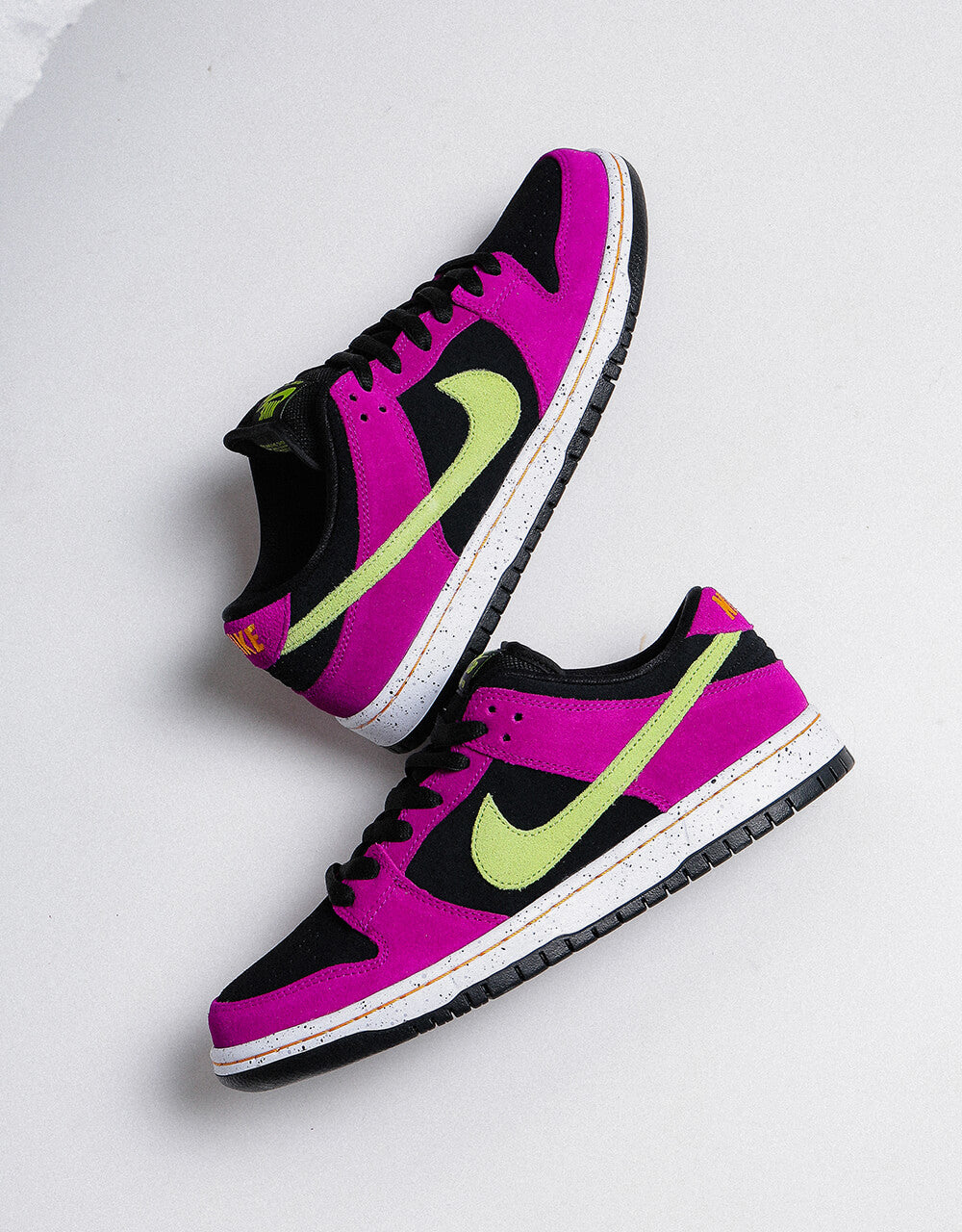 Nike SB 'ACG Terra Red Plum' Dunk Low Pro Red Plum/Citron-Black