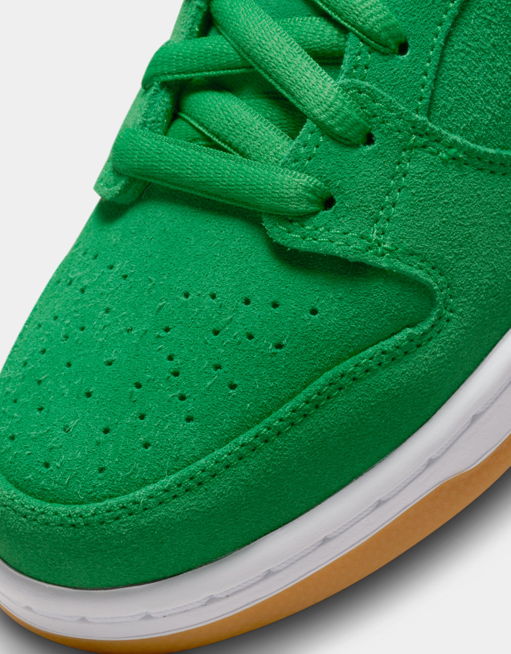 Lucki Dunks Nike SB 'Lucky' Dunk Low Pro Skate Shoes