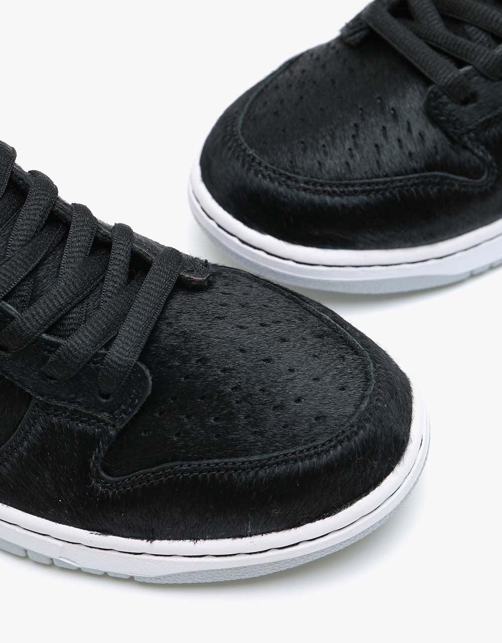 nike sb dunk low medicom 1